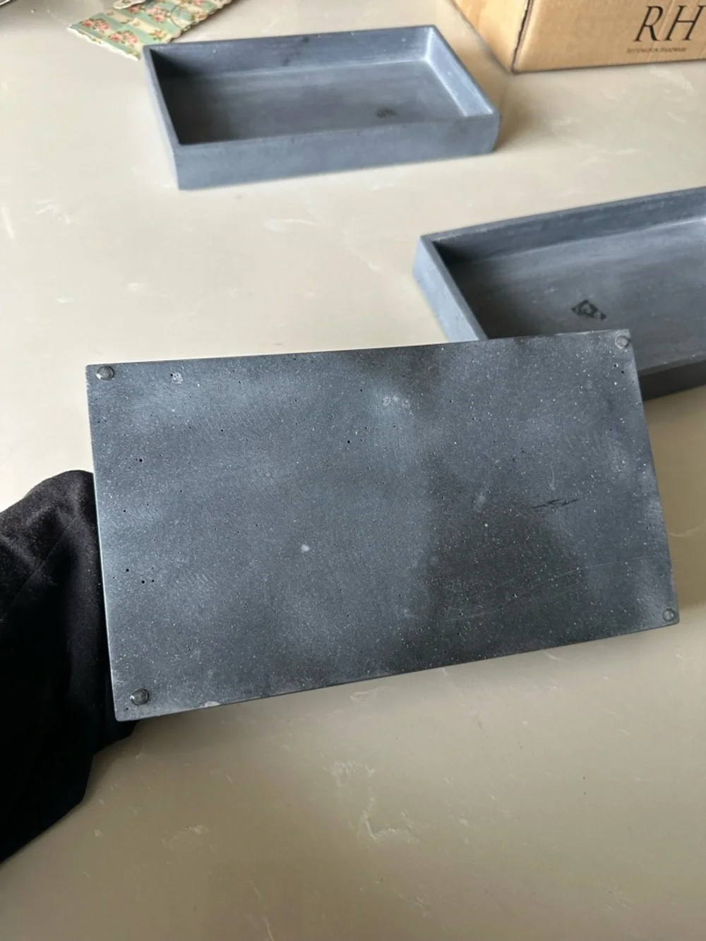 Restoration hardware Concrete Rectangular dish 🎊🎊🎉🎊🎁🎁🎁